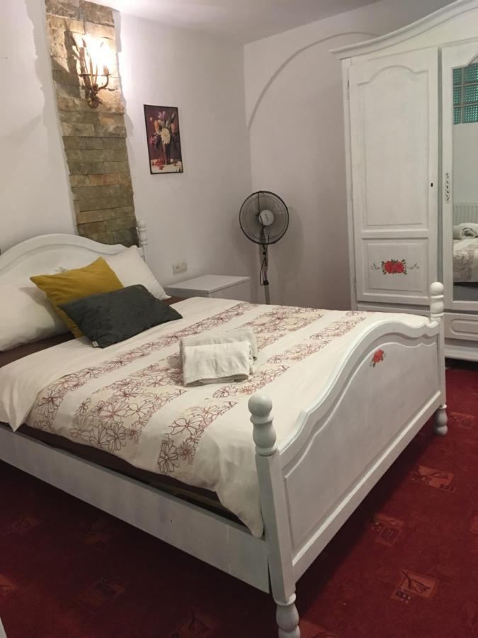 Fantasy Residence Brasov Luaran gambar