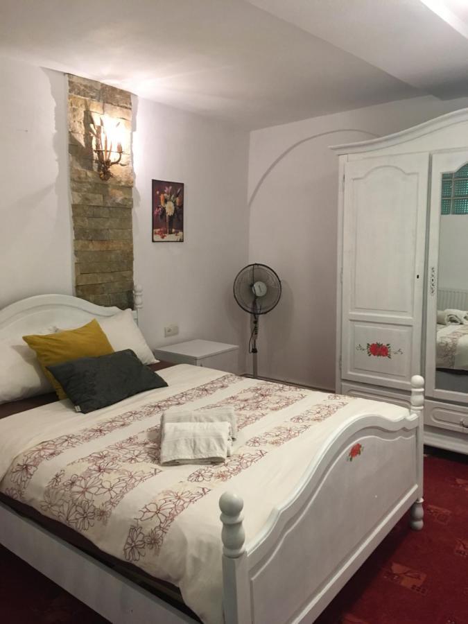 Fantasy Residence Brasov Luaran gambar