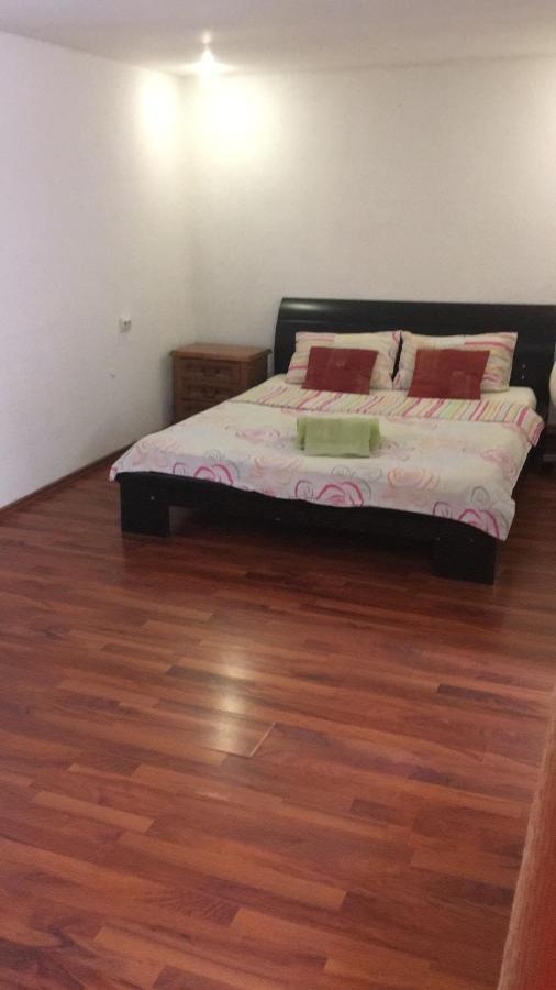 Fantasy Residence Brasov Luaran gambar