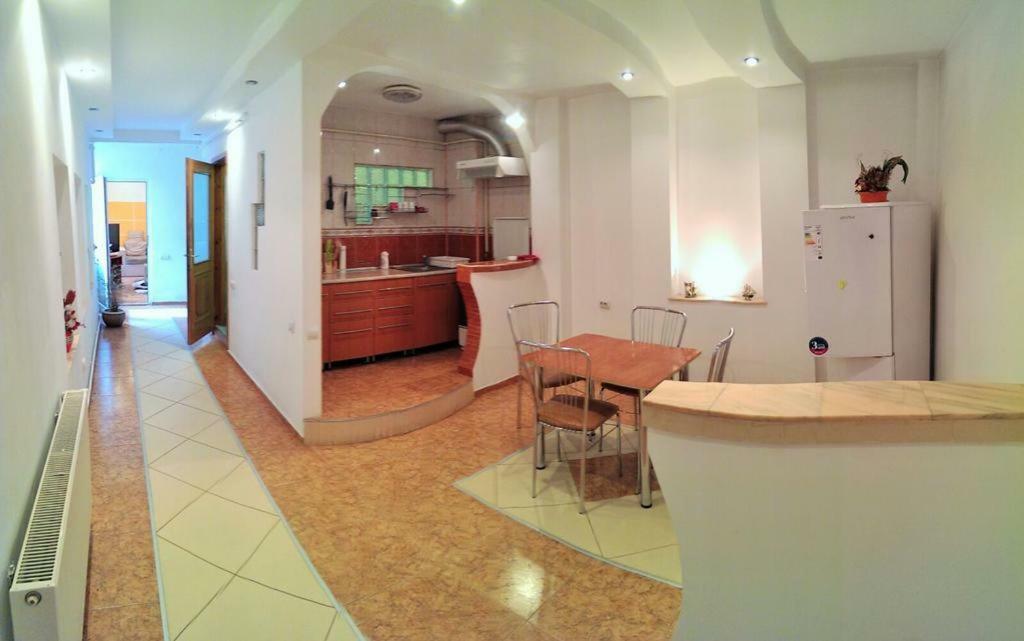 Fantasy Residence Brasov Luaran gambar